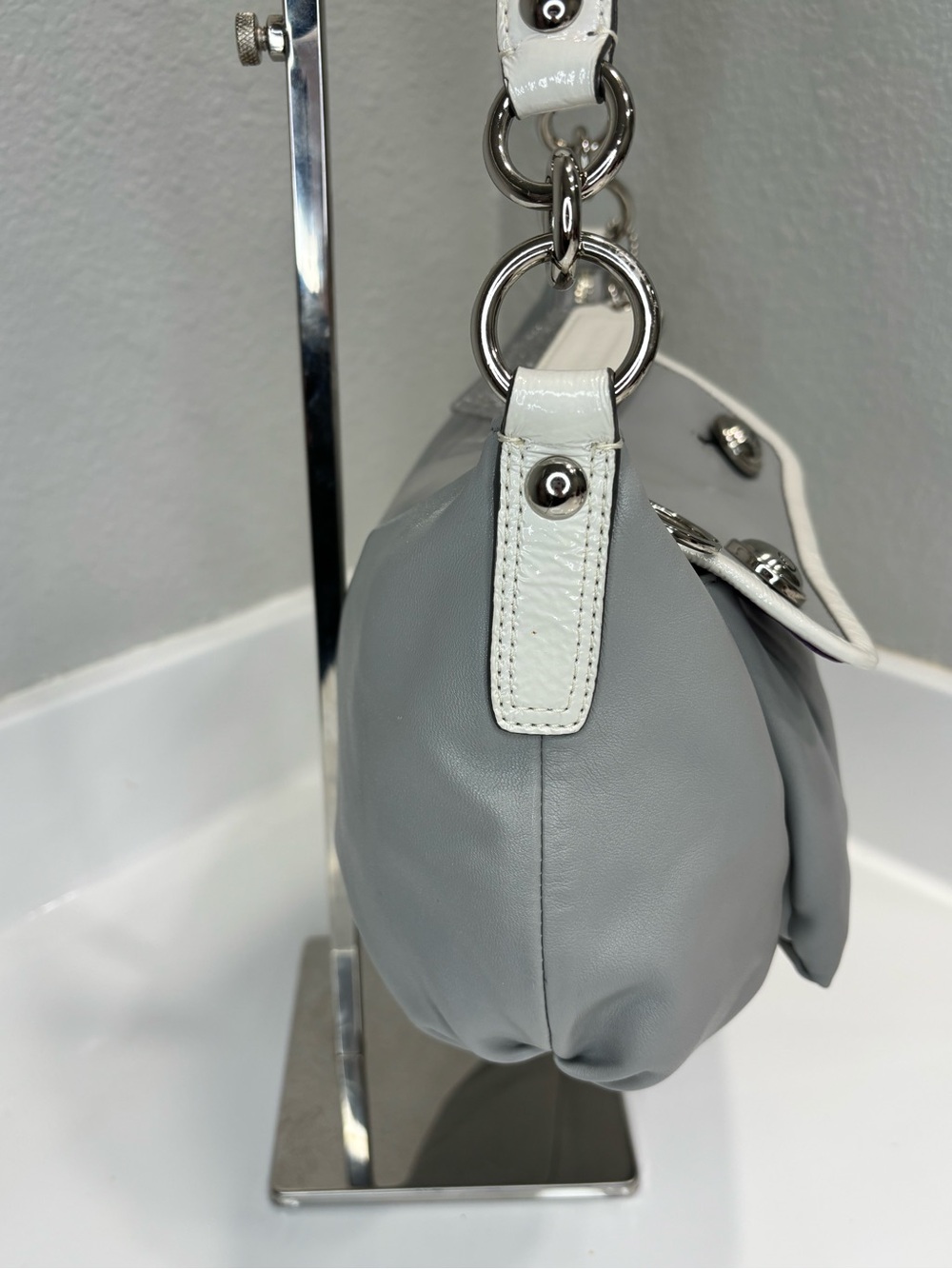 Coach Poppy Groovy Crossbody Shoulder bag - Picture 5 of 13